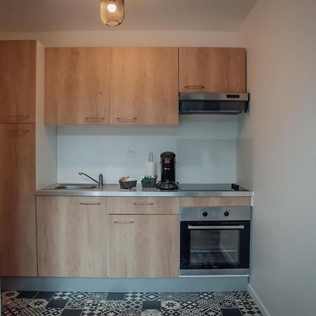 Ernée Superbe Appartement Avec Terrasse Au Calme מראה חיצוני תמונה
